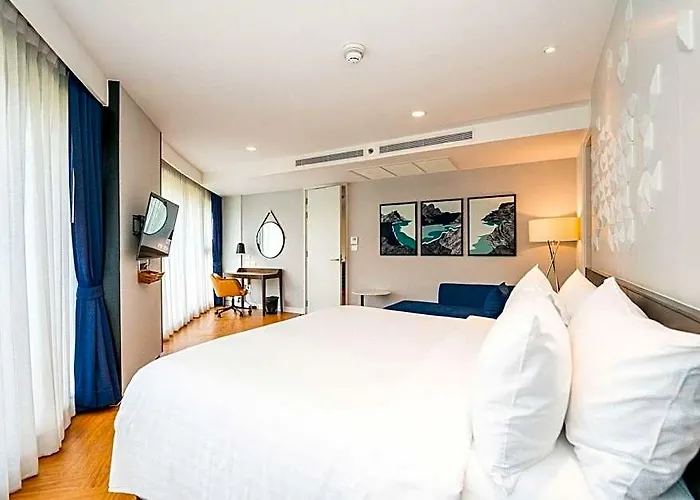 Amanta & Sathorn 4*